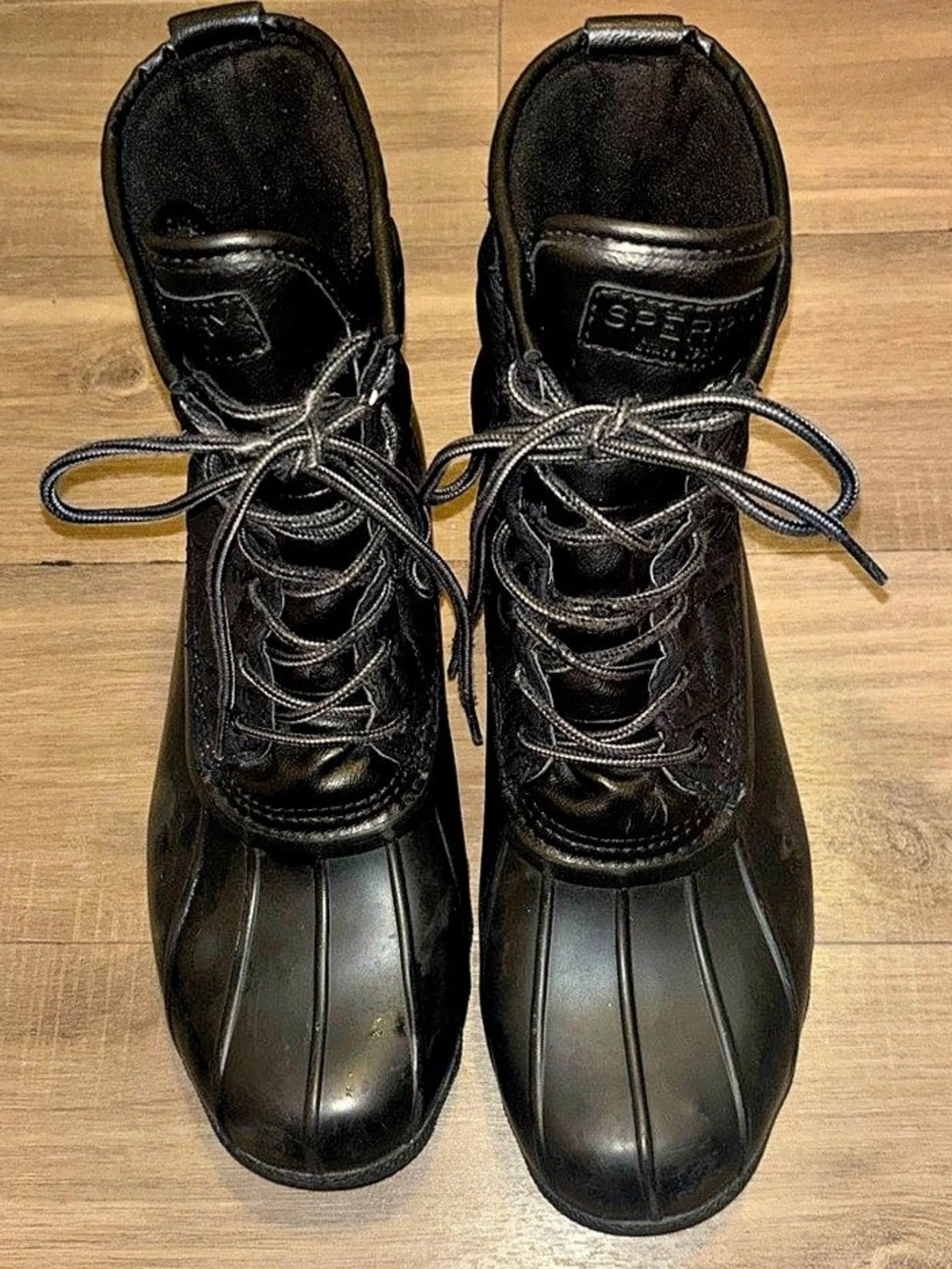 Sperry Renegade Quilted Black Duck Boots US 10.5